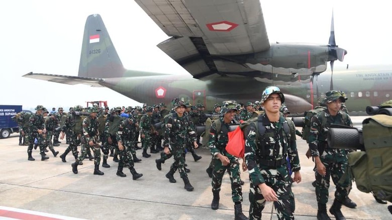 1.260 Personel TNI Dikerahkan ke Kalbar, Perkuat Penanganan Karhutla