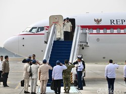 Prabowo ke Sumatera, Seskab: Untuk Pastikan Penanganan Karhutla Tuntas