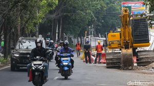 Proyek Pengendali Banjir di Karang Tengah Ditarget Rampung Desember