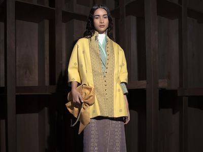 Foto: SAPTOJO Heritage 2027, Wastra Aceh & Sumbar Hadir dalam Gaya Modern