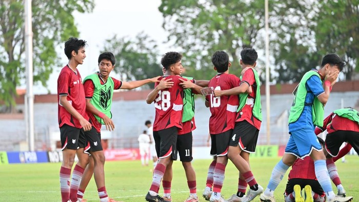 Final Soekarno Cup 2026 bukan sekadar menjadi panggung para talenta pesepakbola muda. Momen ini sekaligus memperkuat semangat gotong royong di kalangan generasi muda.