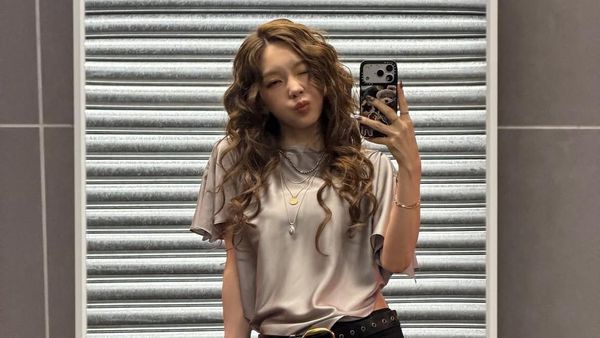 Taeyeon Tebar Pesona ke SONE Abis Manggung di Hong Kong
