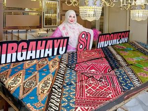 Jawaban Tasyi Athasyia Modal Bikin Kue Terbesar di Dunia Motif Batik