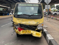 Polisi Amankan Sopir Truk Penabrak Pemotor hingga Tewas di Cibubur