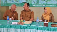Wabup Alif Dialog dengan Warga Benjeng soal Jalan, Banjir dan Pertanian