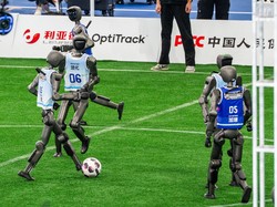Siiiuuu! Robot Humanoid Tiru Selebrasi Gol Ronaldo