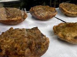Gurihnya Bapiah Ayam Pak Berryh, Kuliner Legendaris di Sukamenak