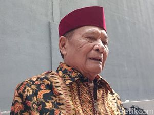 Keluarga Lebih Protektif Usai Bolot Alami Serangan Jantung