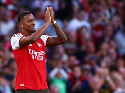 Dear Saliba, Awas Ada Konsa