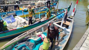 Cuaca Ekstrem Hasil Nelayan Sidoarjo Tak Menentu