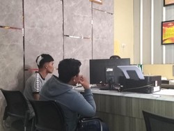Pemuda di Palembang Dipukul Pakai Helm-Diancam Sajam Lapor Polisi