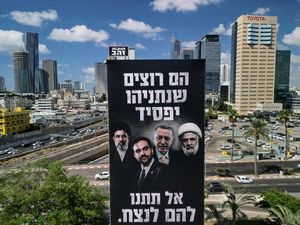 Reklame Musuh Netanyahu Mejeng Jelang Pemilu Israel, Ada Erdogan-Mamdani