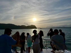 Hanya di Langkawi, Menikmati Sunset dari Cruise Sembari Melihat Elang Endemik