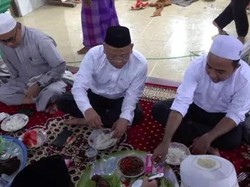 Di Balik Makan Batalam, Tradisi Maulid Nabi di Banua Lawas Tabalong