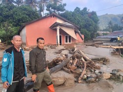 Banjir di Parigi Moutong: 55 Bangunan Terendam, Jalan Tertimbun Kayu-Lumpur