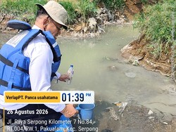DLHK Banten Cek Dugaan Pencemaran Sungai Cisadane, Ambil Sampel 3 Industri