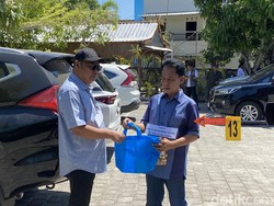 Eks Kadinkes Parepare Peragakan Penyerahan Uang Rp 600 Juta ke Eks Waka DPRD