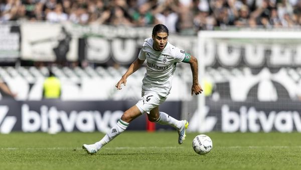 Indonesian Abroad: Diks Gagal Penalti, Hubner-Ole Kalahkan Nathan