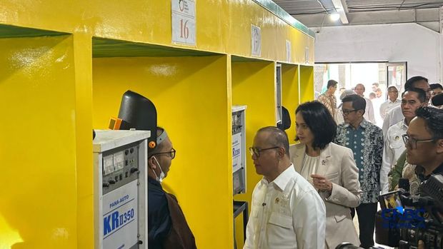 Menteri Pelindungan Pekerja Migran Indonesia (P2MI) Mukhtarudin saat kick off SMK Go Global di Jakarta, Rabu (26/8/2026). (CNBC Indonesia/Elga Nurmutia)