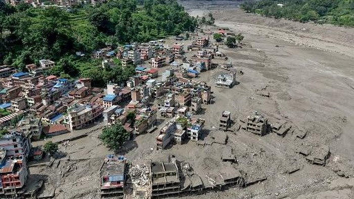 Banjir Bandang Nepal Tewaskan 157 Orang, Ratusan Warga Masih Hilang