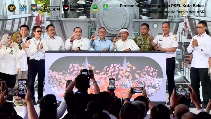 Peresmian Pembangunan PSEL Bekasi: Ubah Gunung Sampah Jadi Listrik