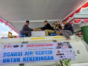 11 Pasangan Nikah Bermahar Air Bersih, Didonasikan Usai Akad