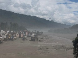 45 WNI Berada di Nepal, Kemlu Masih Pantau Kondisi Imbas Banjir Bandang