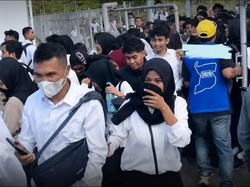 Video: Kondisi Ribuan Pelamar Berdesakan Demi Jadi Volunteer MotoGP Mandalika