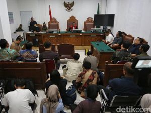 Pertimbangan Hakim Tolak Praperadilan Febrie Adriansyah