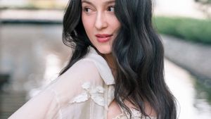 8 Potret Julie Estelle Umumkan Kehamilan Kedua, Pamer Bare Baby Bump