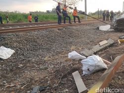 Imbas Truk Tertemper KA, 4 Kereta Daop 8 Surabaya Terlambat