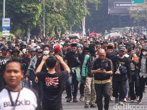 Video: Massa AMPB Bubarkan Diri Usai Audiensi dengan DPR RI