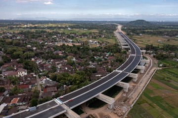 WIKA Kejar Rampung Tol Jogja-Bawen Seksi 3 Pertama Juni 2028