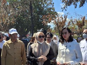 Warga Sade Curhat ke Menpar, Ingin Kembali ke 1970-an Tanpa Listrik