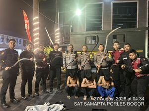 Polisi Tangkap 3 Pemuda Tawuran di Bogor, 7 Celurit Disita