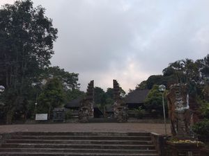 Melestarikan Hutan Batukaru dengan Aturan Adat