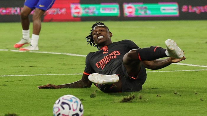 Rafael Leao lagi didekati Aston Villa