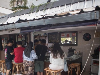 Jam Menolak Tua, Gen Z Memberi Kesempatan Kedua