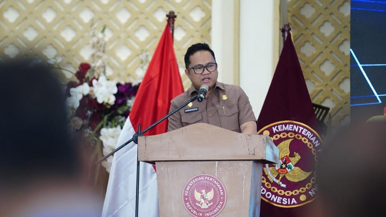 Darmawangsyah Muin Diangkat Jadi Plt Bupati Gowa Gantikan Husniah Talenrang