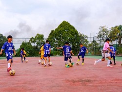 SSB Kolonal Jadi Ruang 60 Anak Solok Selatan Kejar Mimpi Jadi Pesepakbola