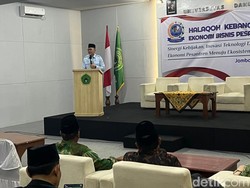 Zulhas Ungkap Target Pemerintah: MBG Tuntas 2 Bulan, Sampah 2028