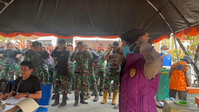 Cara Polda Kalteng Jaga Mental Para Pejuang Karhutla