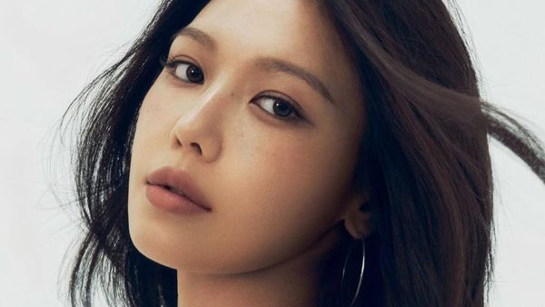 Potret Sooyoung Si Maknae Subunit SNSD-HyoRiSoo