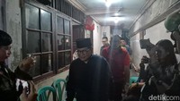 Pramono Melayat ke Rumah Duka Korban Meninggal di Pejompongan