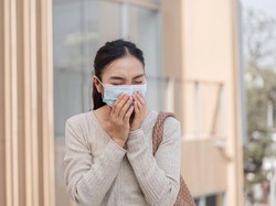 Tips Menjaga Kesehatan Tubuh Saat Kabut Asap untuk Lansia, Anak-Ibu Hamil