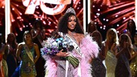Pemenang Miss USA 2026 Pakai Baju Bekas dan Kantong Plastik saat Kompetisi