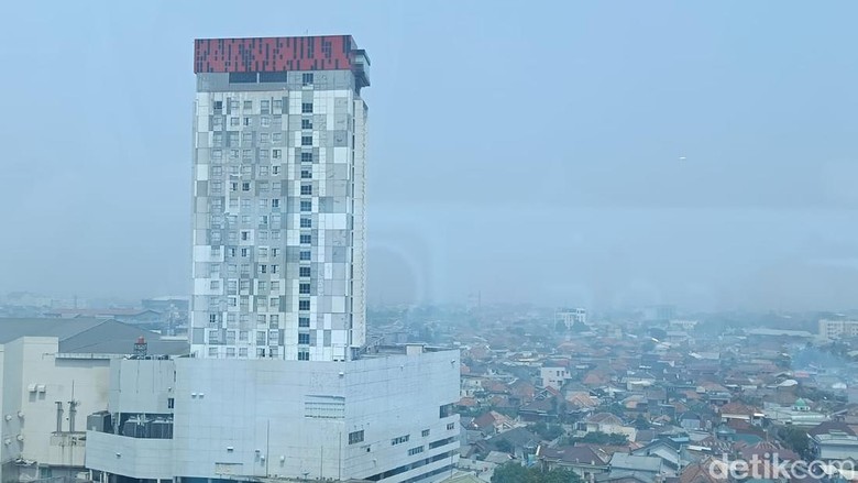 Udara Palembang Masih Sangat Tidak Sehat, BMKG: Level Merah
