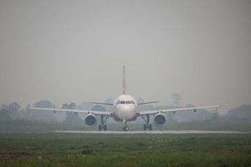 Kabut Asap Ganggu Penerbangan di Bandara Supadio Kalbar