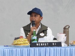 Menhut Sebut Penanganan Karhutla di Riau Semakin Baik, Minta Jajaran Tak Lengah