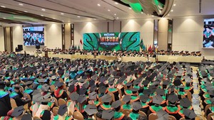 UMI Beri Beasiswa Mahasiswa Ortunya Wafat-Kena PHK, Biaya Rp 1,5 M